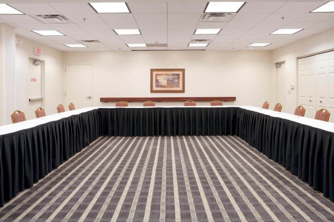 Hampton Inn & Suites Bloomington-Normal Εξωτερικό φωτογραφία