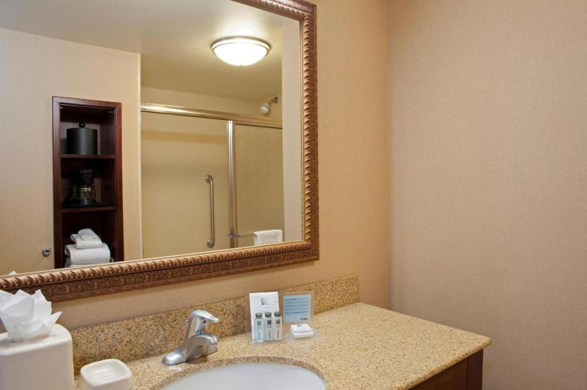 Hampton Inn & Suites Bloomington-Normal Εξωτερικό φωτογραφία