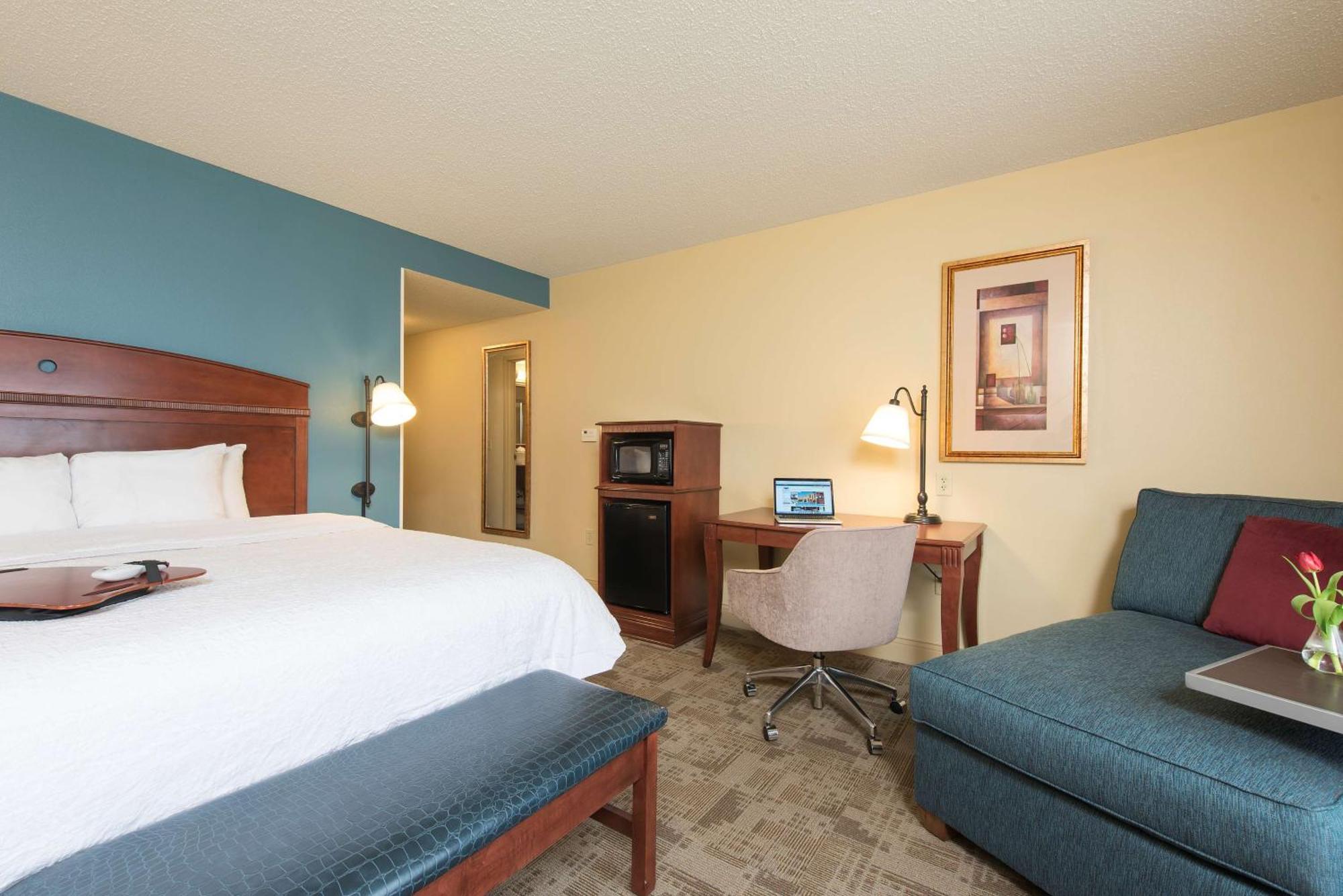 Hampton Inn & Suites Bloomington-Normal Εξωτερικό φωτογραφία