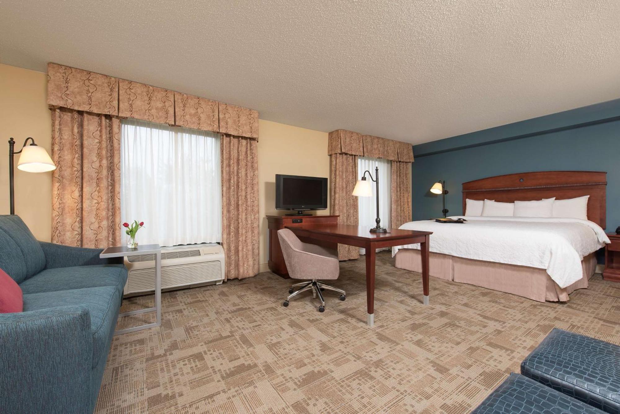 Hampton Inn & Suites Bloomington-Normal Εξωτερικό φωτογραφία