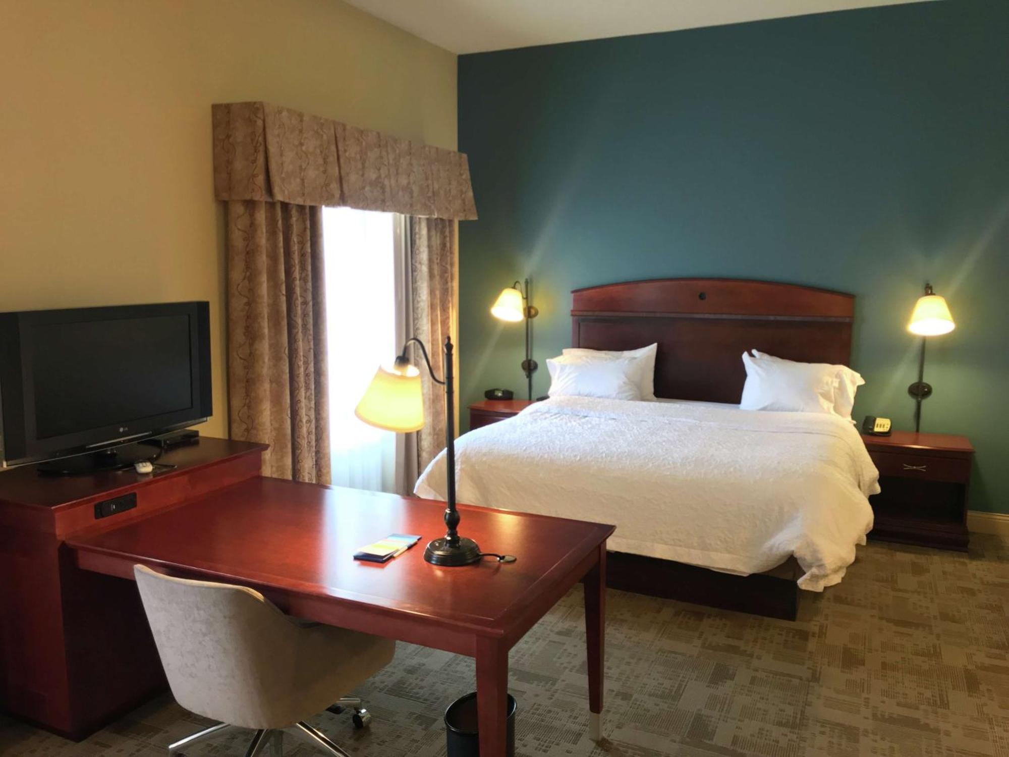 Hampton Inn & Suites Bloomington-Normal Εξωτερικό φωτογραφία